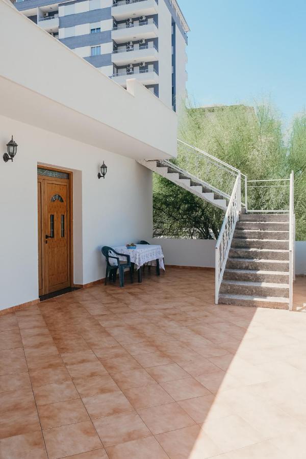 Vlorë Apartments Mehmeti מראה חיצוני תמונה